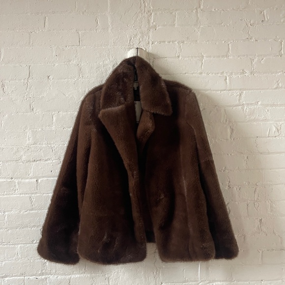 NWT Reformation Ellie Faux Fur Coat - Picture 3 of 8
